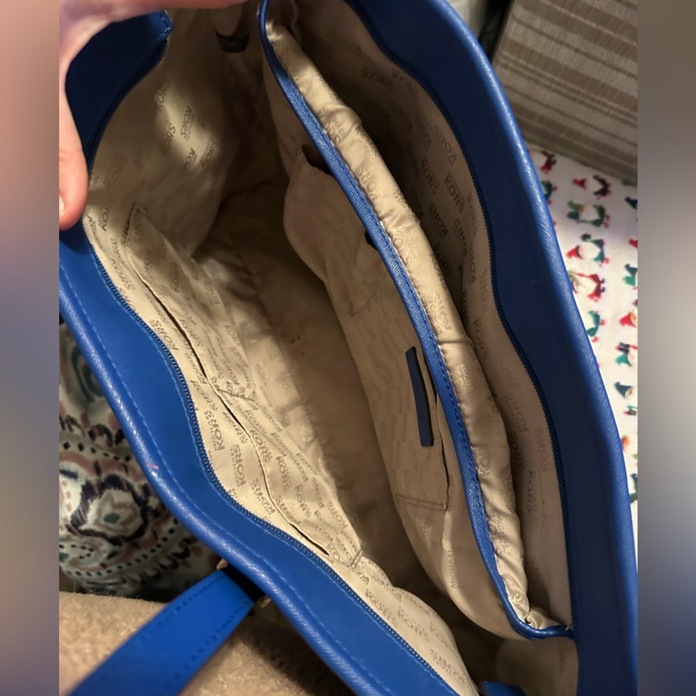 Michael Kors Royal Blue Tote Bag - Picture 2 of 3